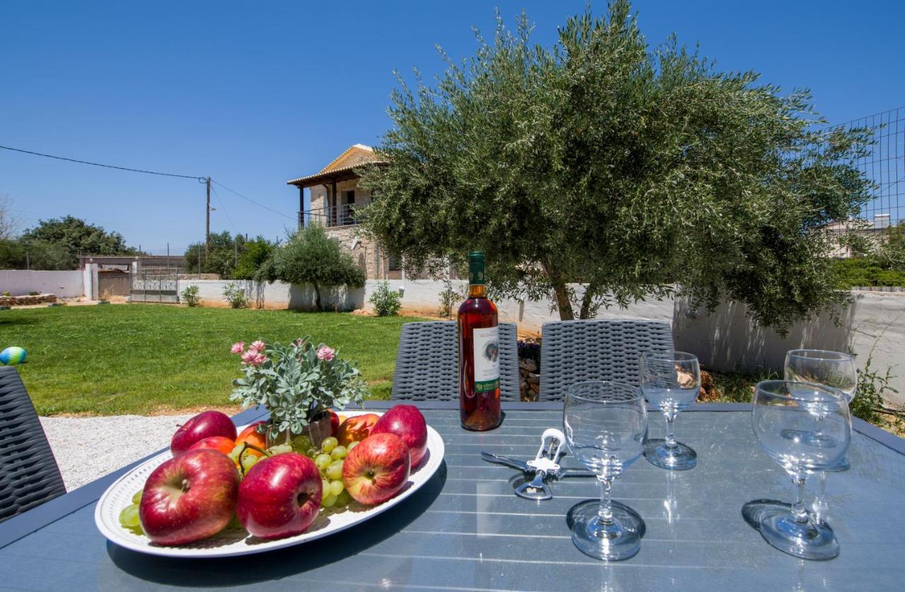 Casa Magnolia Villa Kathaniá Bagian luar foto