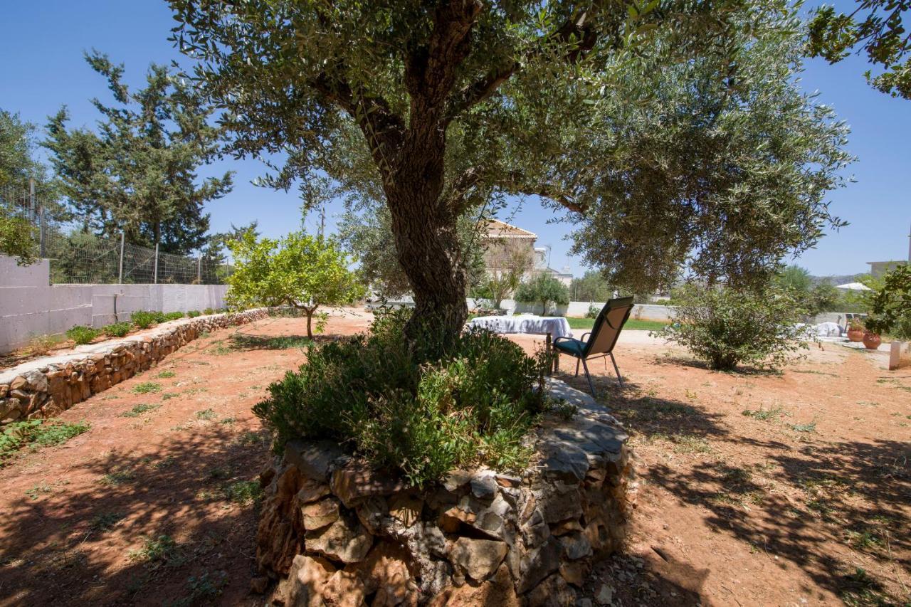 Casa Magnolia Villa Kathaniá Bagian luar foto